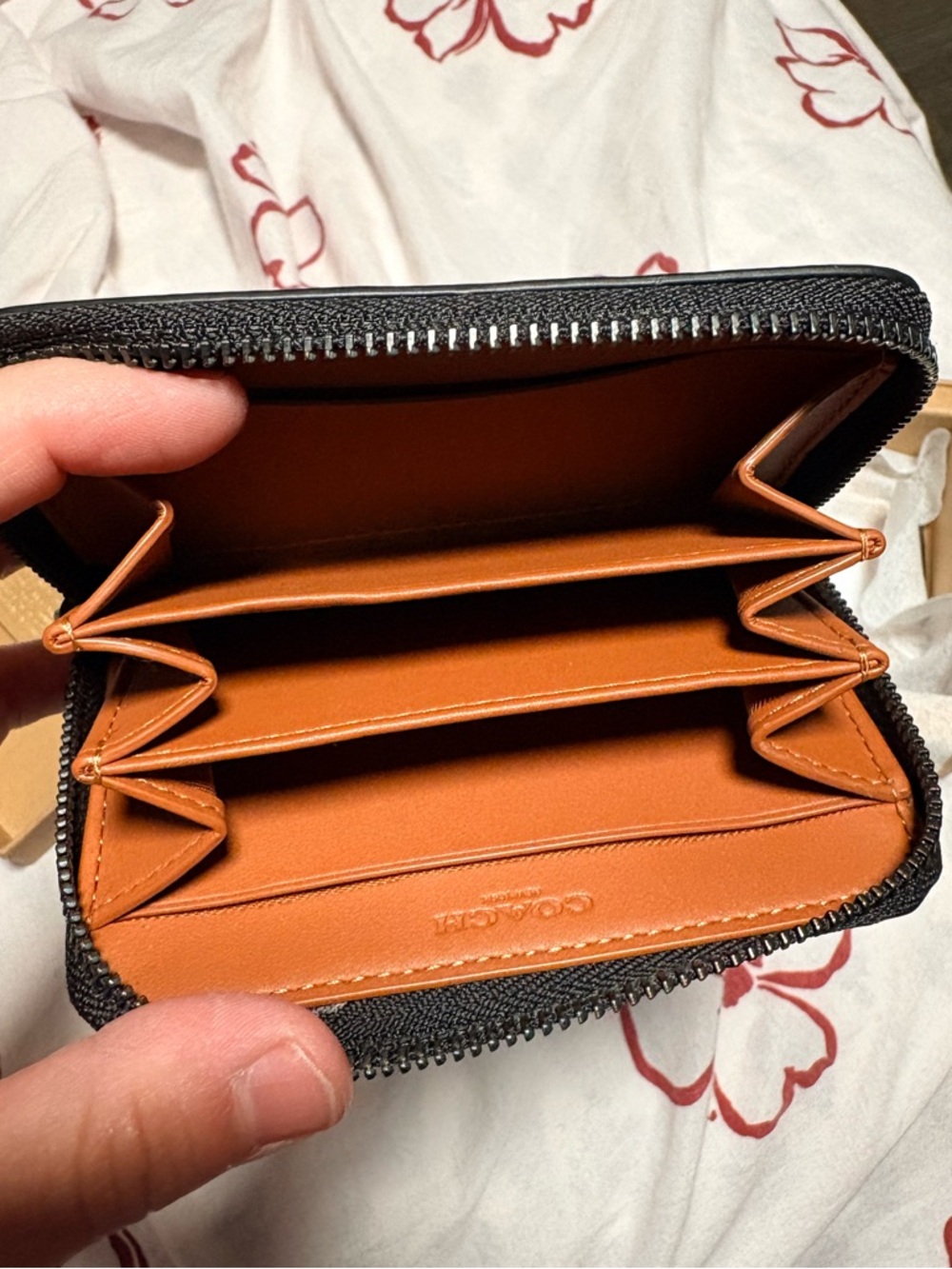 Coach Black Patent Leather Zip Wallet - Picture 6 of 8